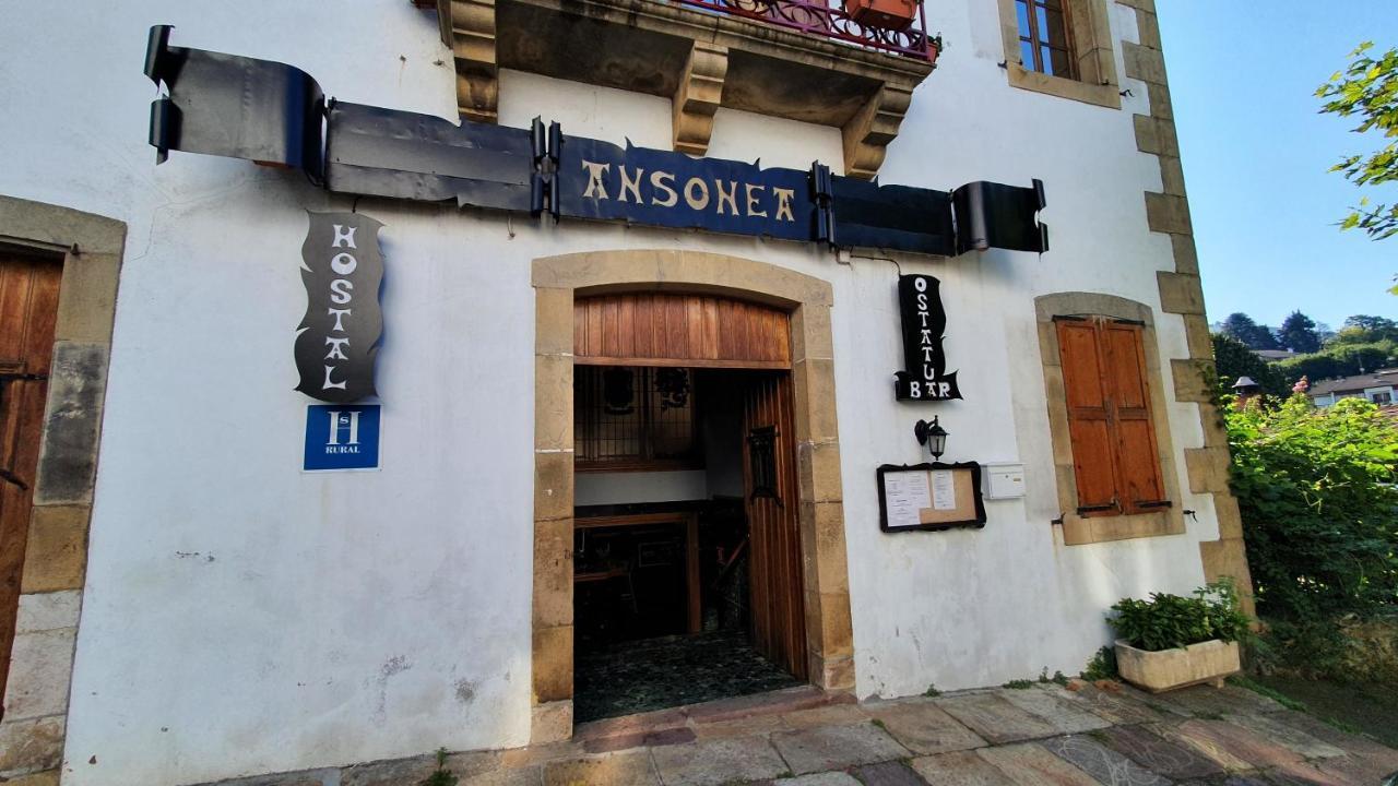 Hostal Ansonea Bera  Buitenkant foto