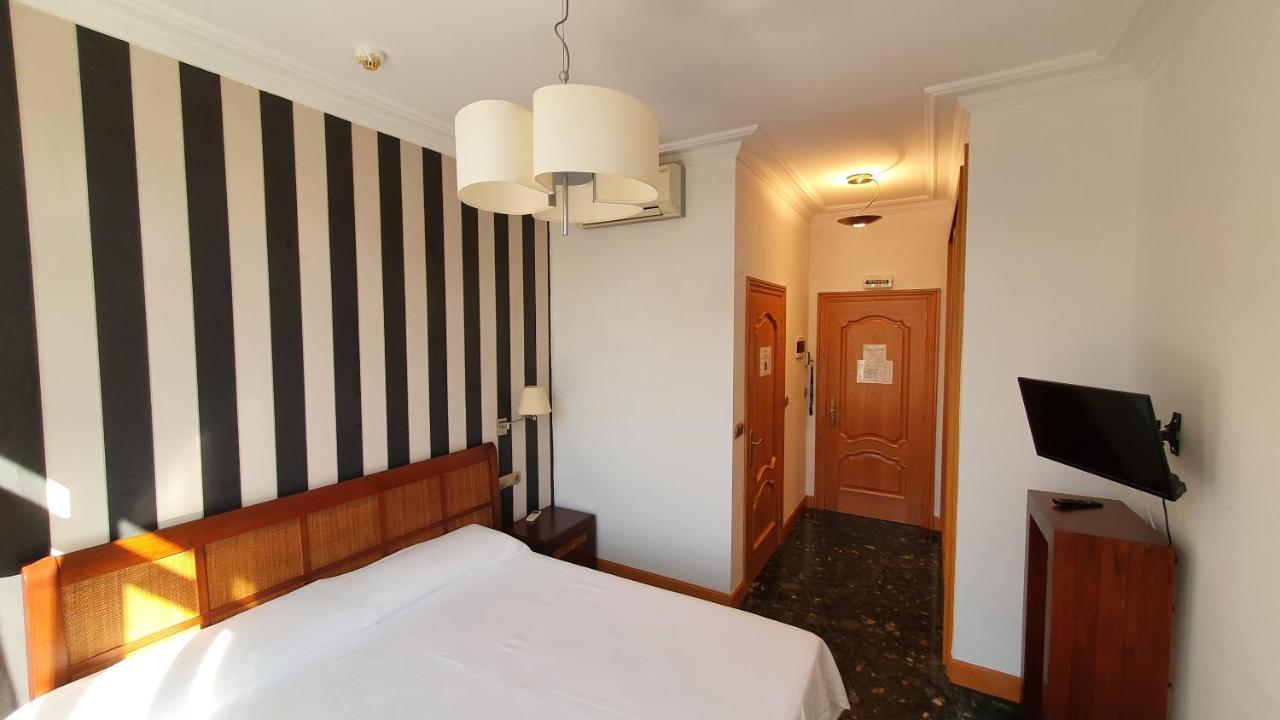 Hostal Ansonea Bera  Kamer foto