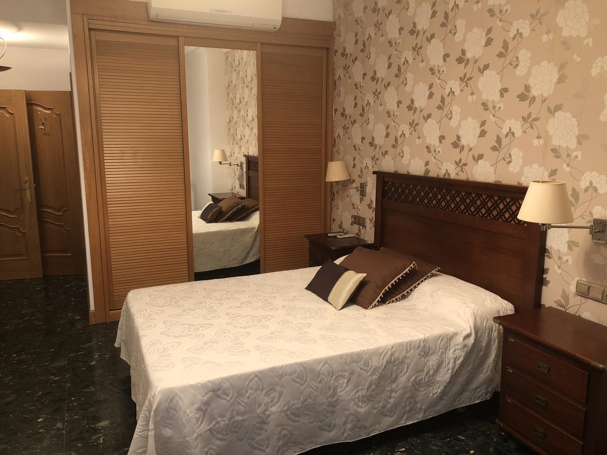 Hostal Ansonea Bera  Buitenkant foto